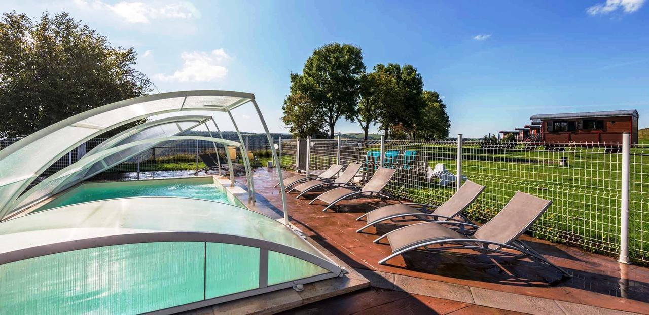 Domaine De La Chaux De Revel Guest House Saint-Martin-Valmeroux ภายนอก รูปภาพ